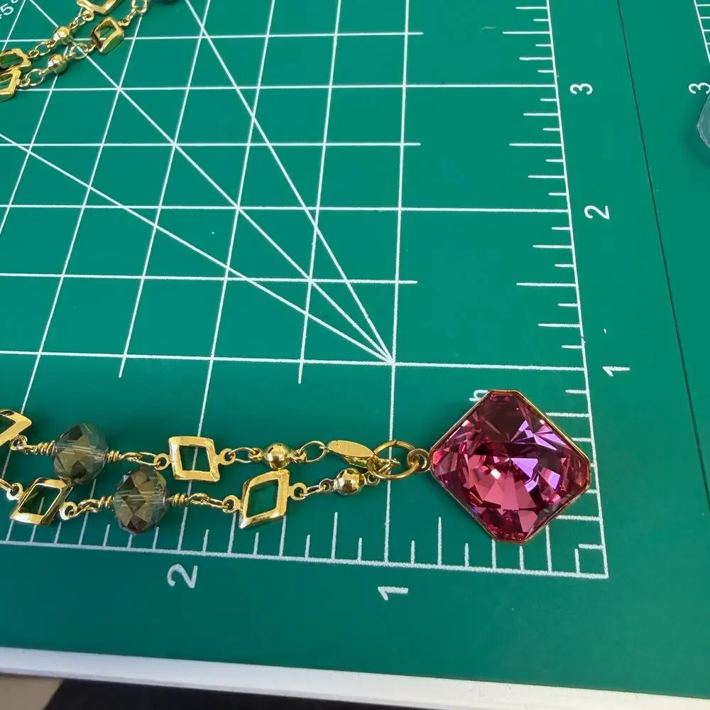 NEW!  Rose necklace kaleidoscope Crystal made‎ by Swarovski Pendant beaded chain - Picture 5 of 7